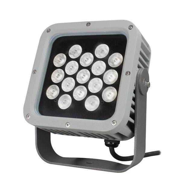 éclairage de terrains de sport avec LED conformes aux normes pour une visibilité parfaite et une consommation énergétique maîtrisée Aix-en-Provence 13 dans les Bouches-du-Rhône