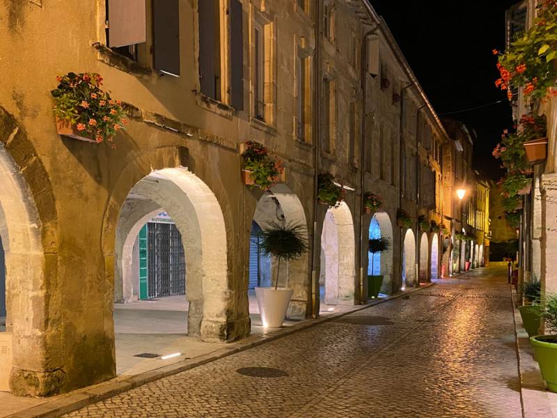Mise en valeur des halles à Tarascon
