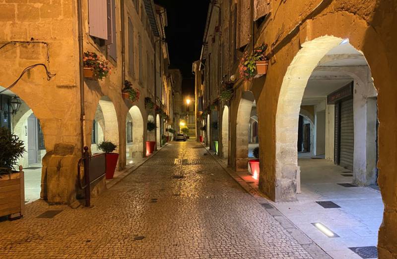 Mise en valeur des halles à Tarascon
